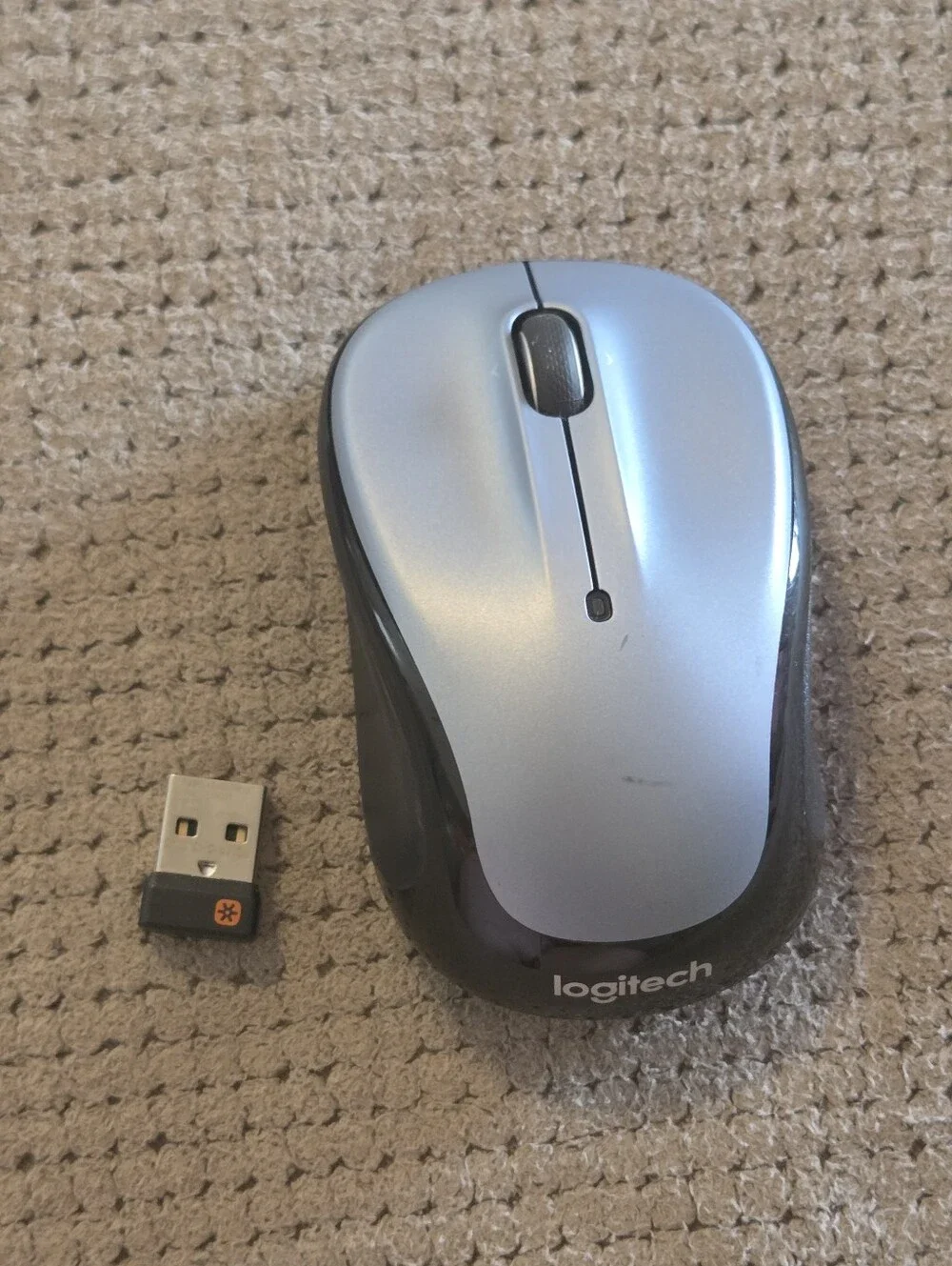 Logitech M325 Wireless Mouse for Web Scrolling PC / MAC / Laptop with doggle USB